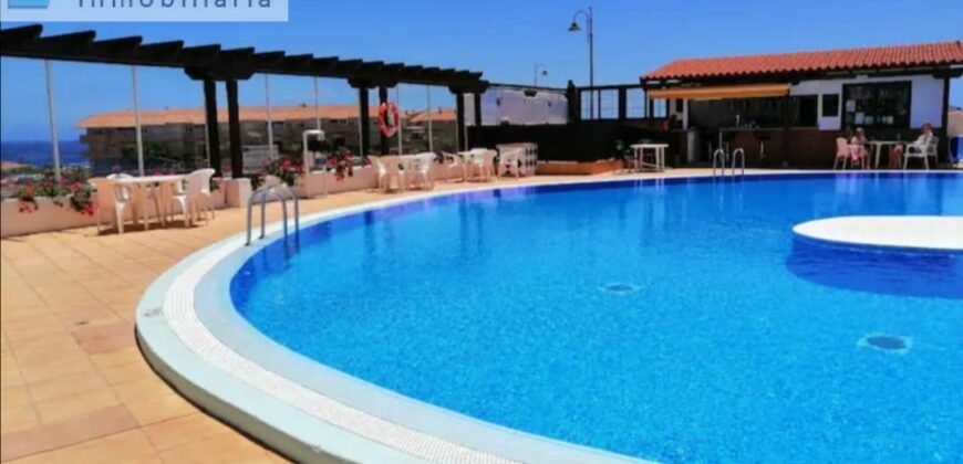 AMARILLA GOLF – PEBBLE BEACH